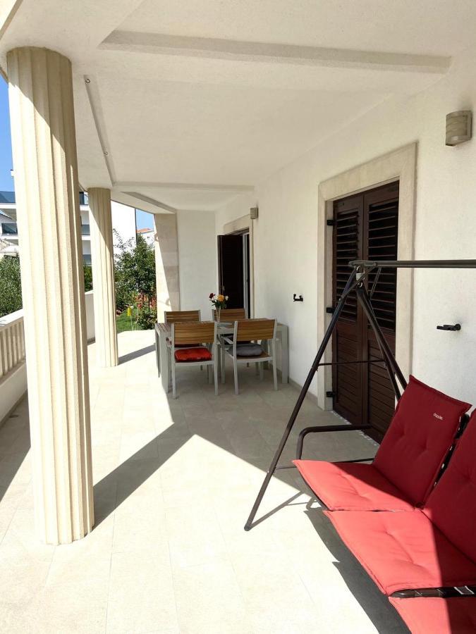 Luxor Apartment Трогір Екстер'єр фото