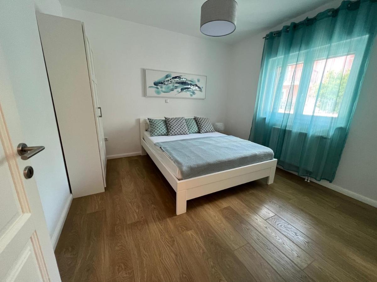 Luxor Apartment Трогір Екстер'єр фото